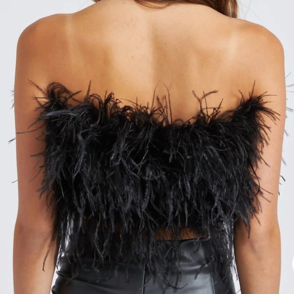 Brand New- En Saison Millie Feather Top in Black 🖤✨ - Picture 13 of 16
